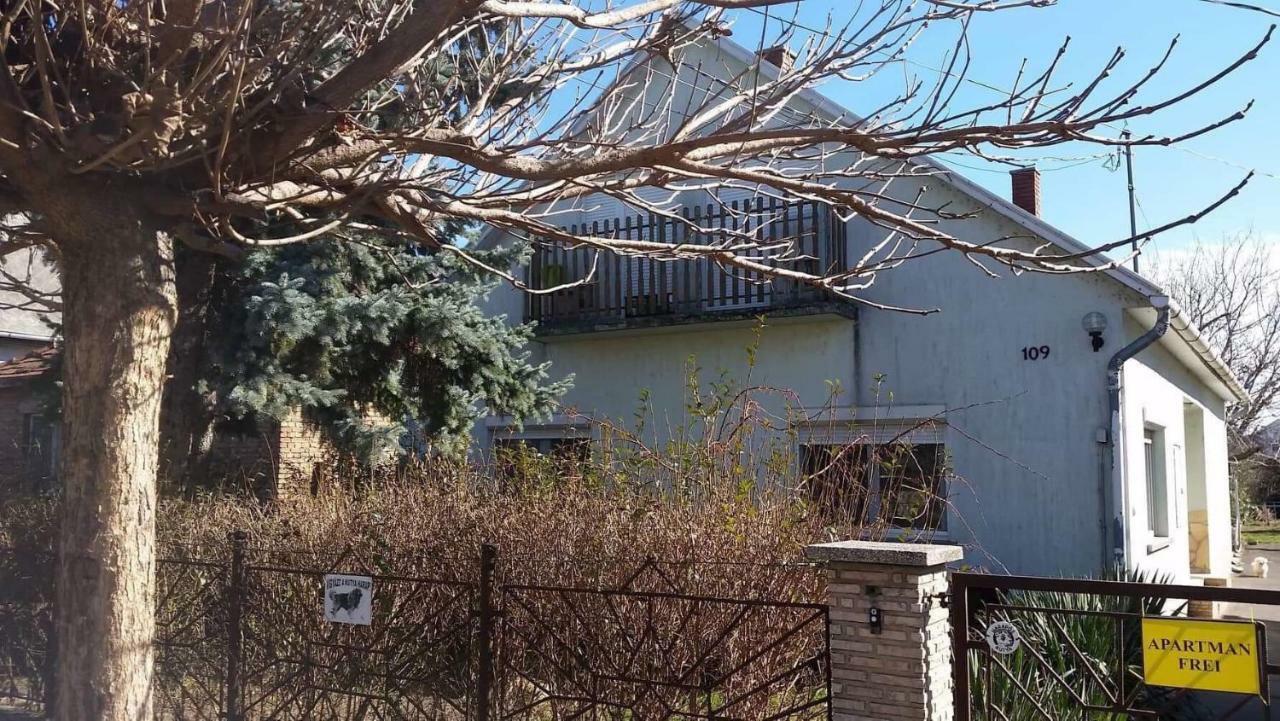 Aradi Apartman Siófok Exterior foto